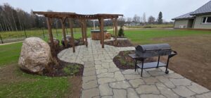 Jarmico Kiviposid OÜ kivitööd kivitee kivi