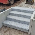 Kivitrepp, ehitusplats, kiviseinad