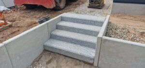 Jarmico Kivipoisid OÜ kivitrepp kivitööd haljastus